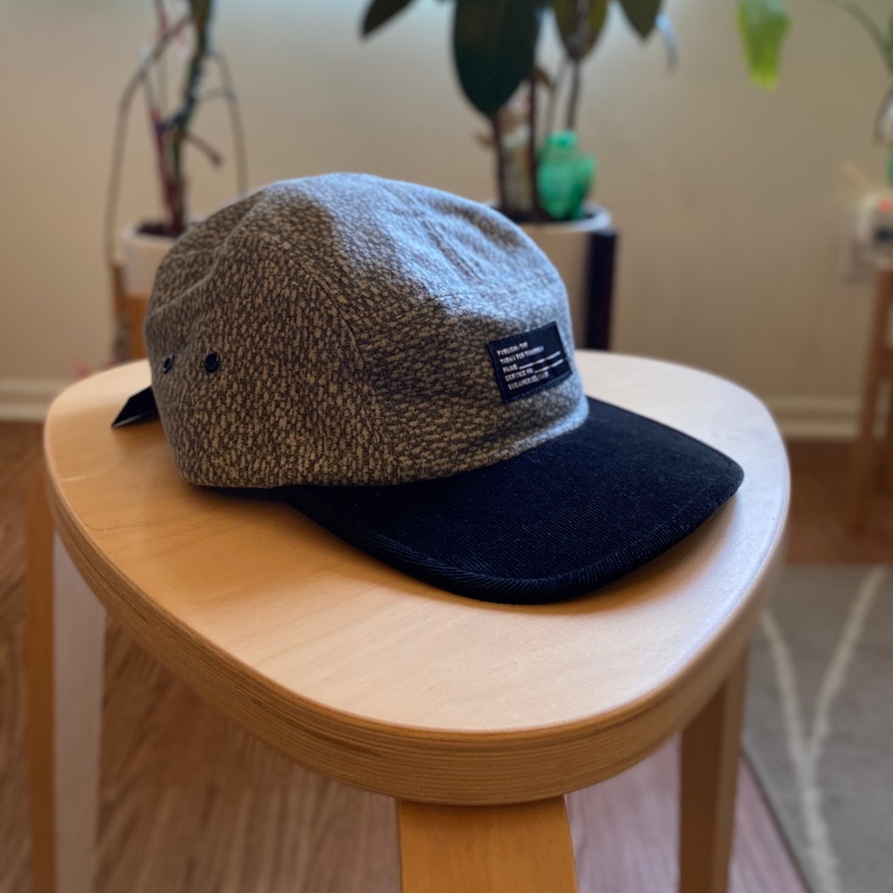 Publish Gray hag adjustable